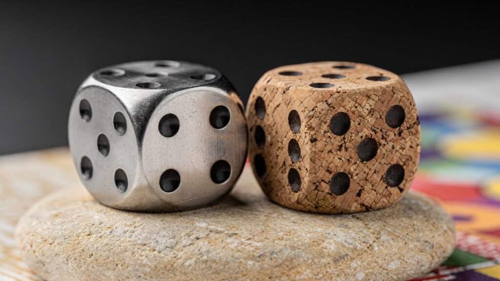 How To Think In Dice Games Efektif